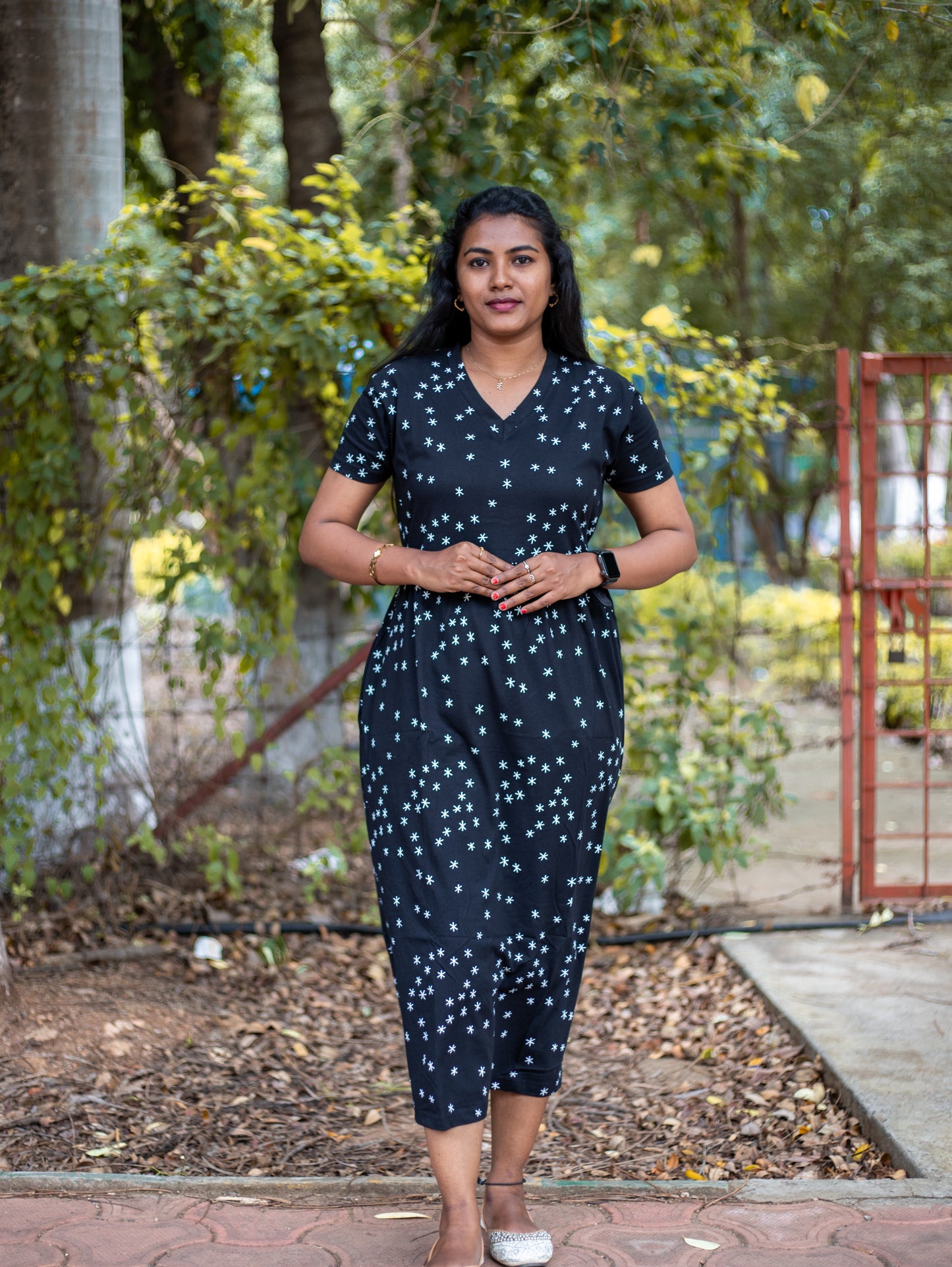 Non Feeding Casual Dress - Black - Star Print | Short Sleeves | Comfortable Casual Outfit