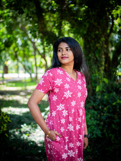 Non Feeding Maroon with star print Daily Wear Casual Midi Dress| Short Sleeves | Comfortable Casual Outfit (Copy)