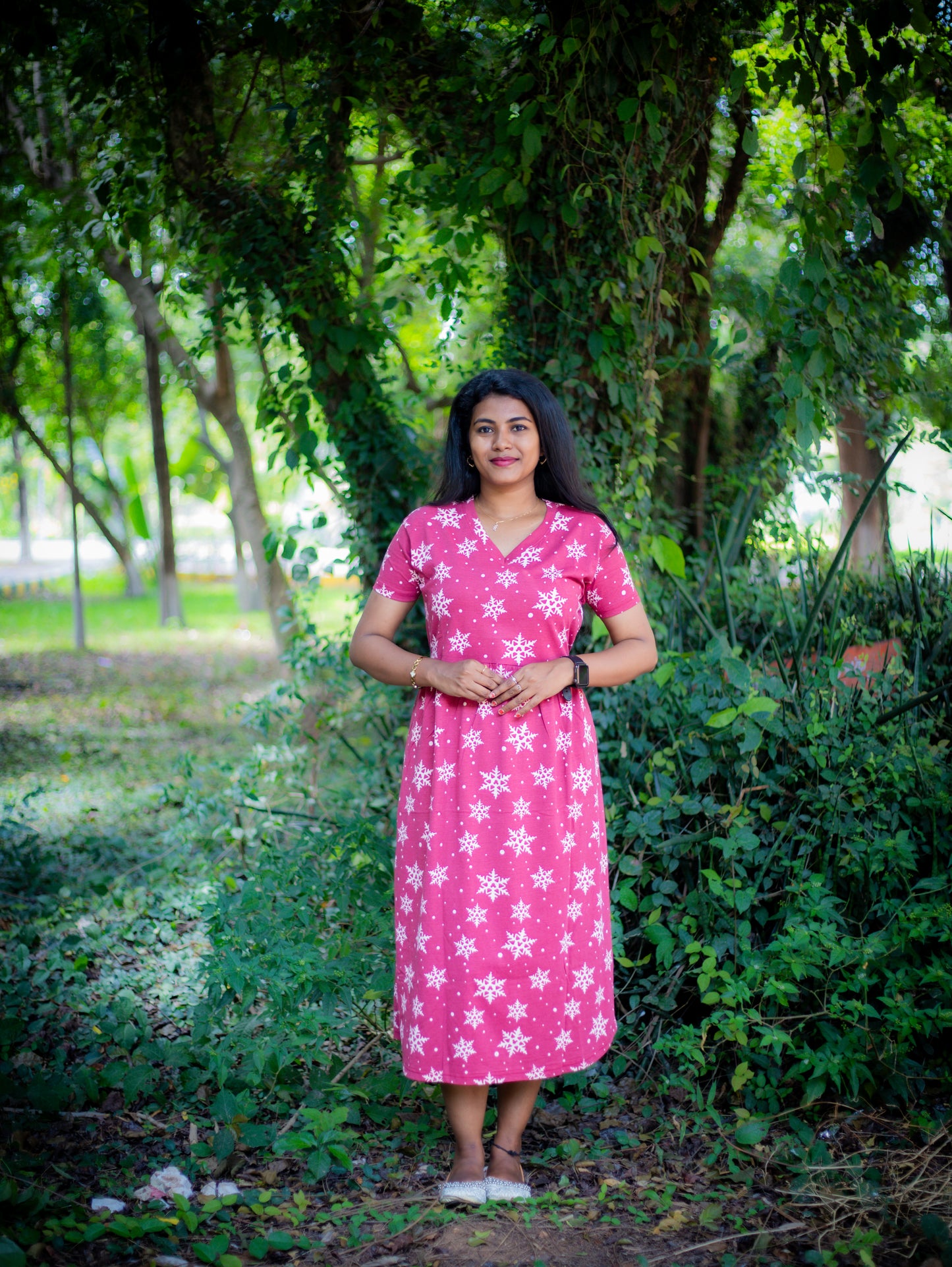 Non Feeding Maroon with star print Daily Wear Casual Midi Dress| Short Sleeves | Comfortable Casual Outfit (Copy)